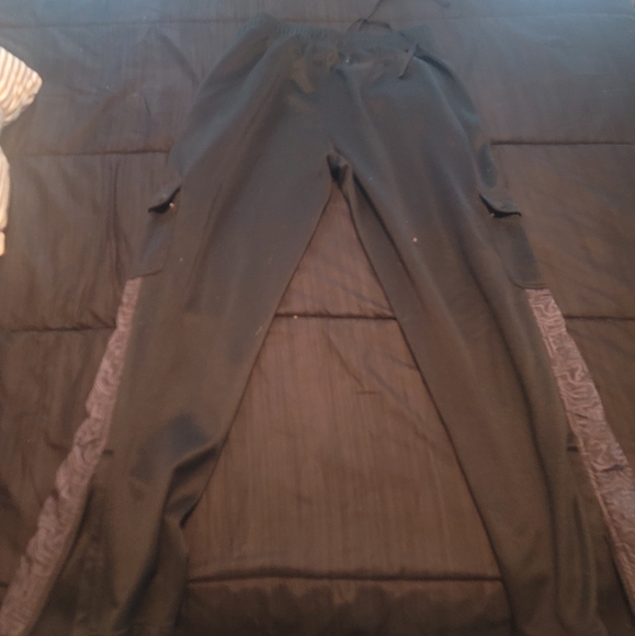 Gecko Function Athletic pants. Large - Picture 2 of 2